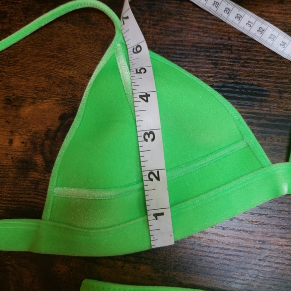 S top, XXS bottom, *Rare* Triangl- lime neoprene Small top, XXS bottom, D cup - Picture 10 of 16